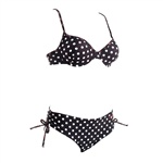 Salming Kelly Padded Wired Bikini. Snygg bikini från Salming. Klassisk bh med vadderade kupor och byglar. Matchande trosor i hipster modell med ...